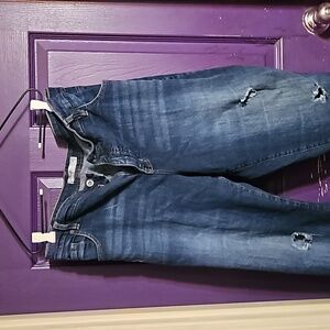 size 24  Capri jeans